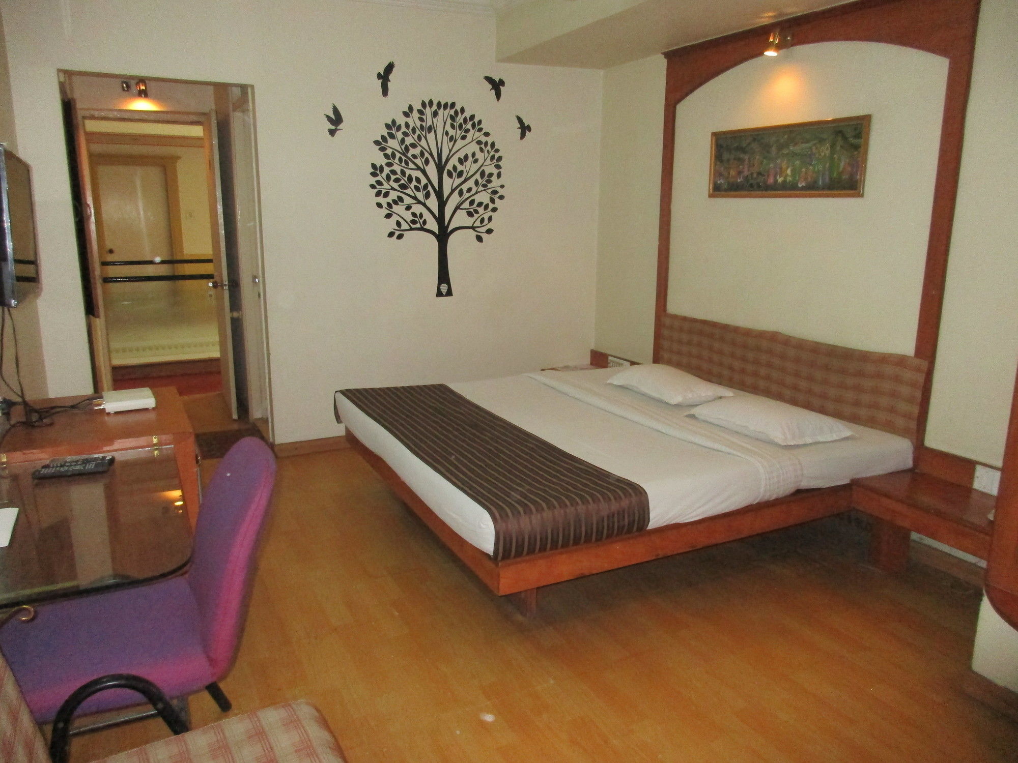 Hotel Sahaj Palace Ahmedabad Ngoại thất bức ảnh